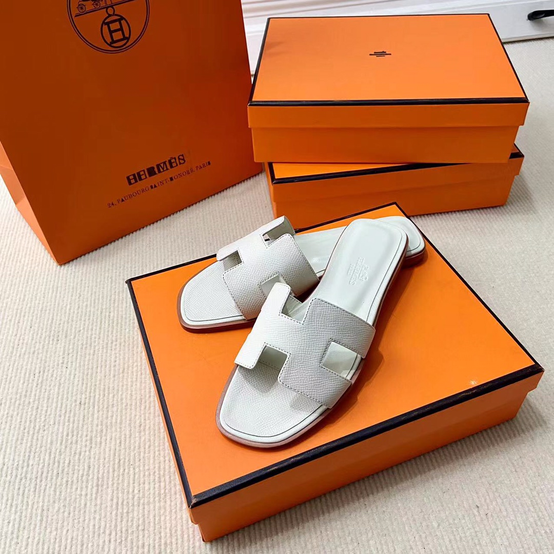 에르메스 올수공 오란 슬리퍼 샌들 앱송 103